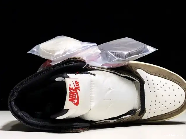Air Scott x Retro - High OG 'Mocha' Jordan 100 1 CD4487 Travis 0323